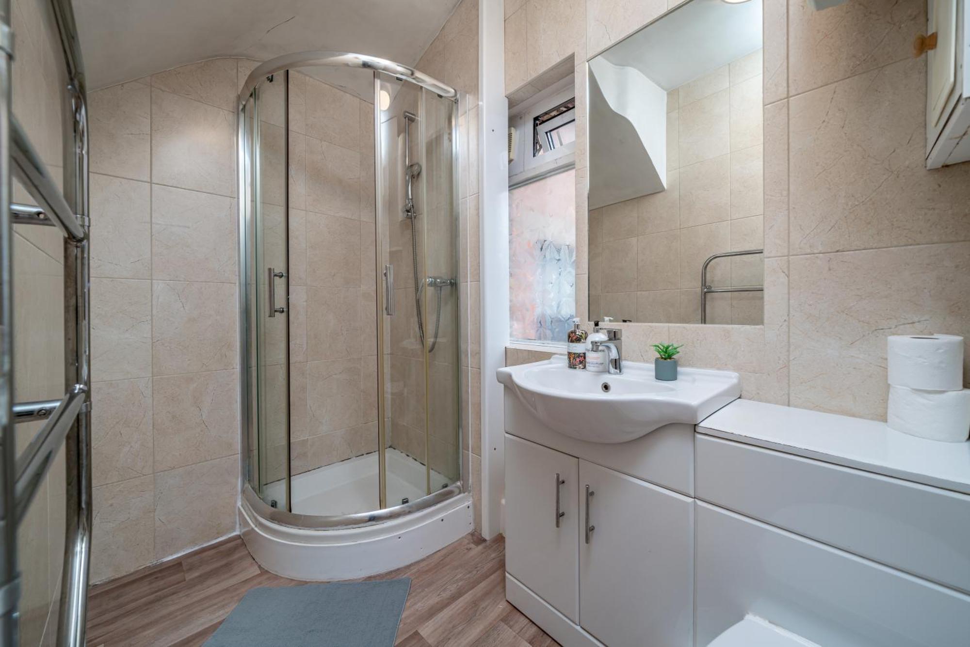 Carnaby & Oxford Street - Central Soho - One Bedroom - Double Bed & Sofabed Londra Exterior foto