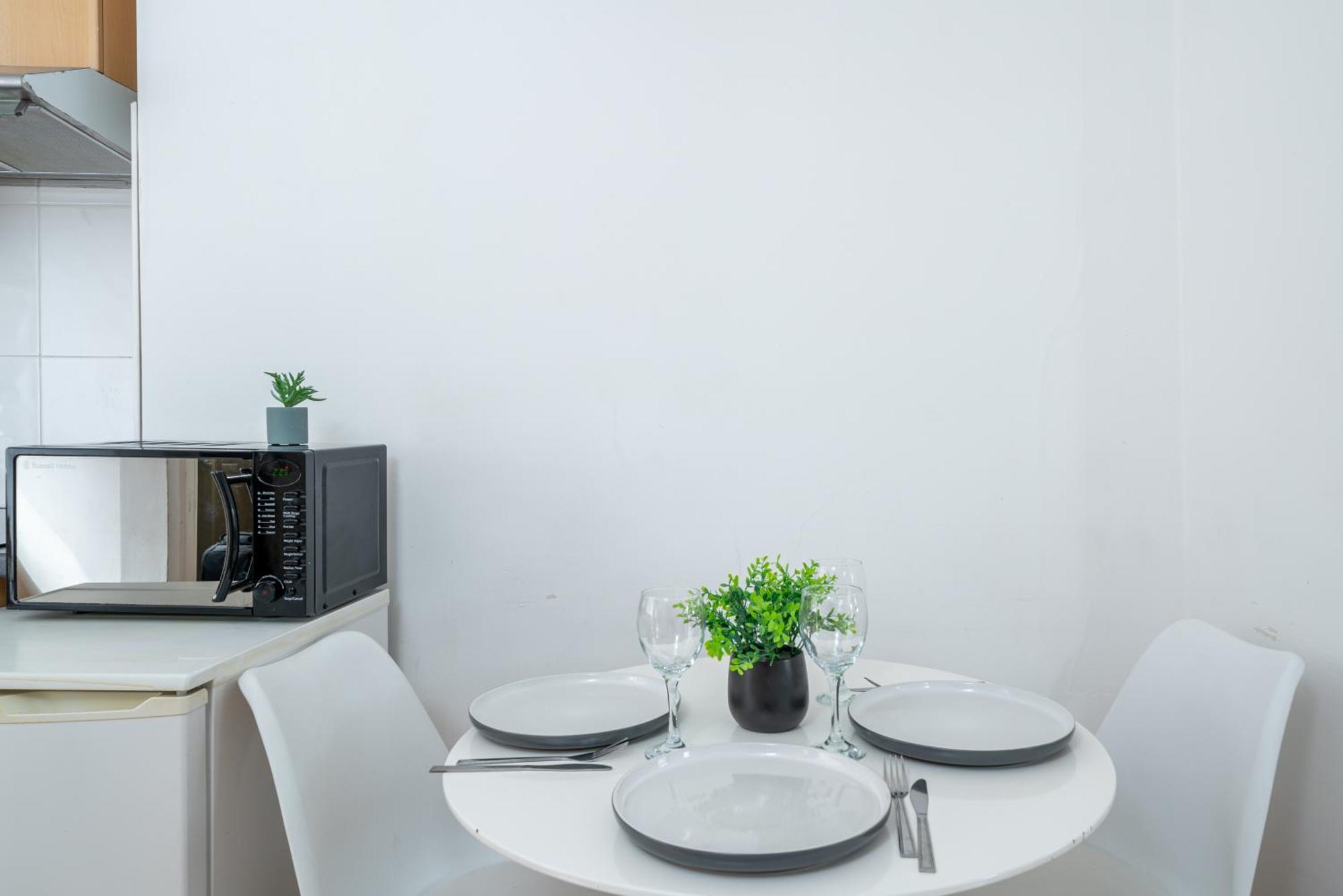 Carnaby & Oxford Street - Central Soho - One Bedroom - Double Bed & Sofabed Londra Exterior foto